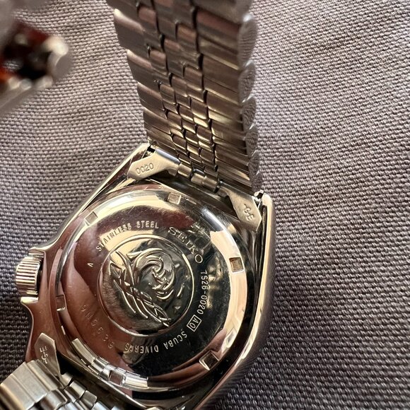 Seiko Men's Black Watch - SKX007 - Picture 3 of 4